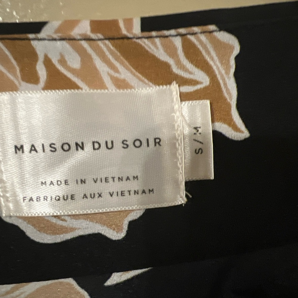 Maison Du Soir Selena Kimono S/M Black Gold Floral Belt Duster Jacket Robe J7 - Picture 7 of 12